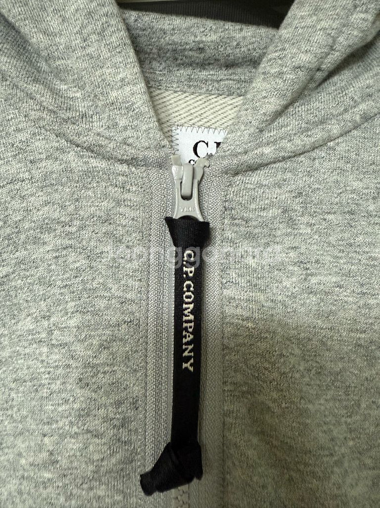 cp컴퍼니 후드집업 L 새상품--4