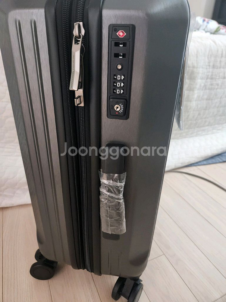 내셔널지오그래픽 두오모 20인치 기내용캐리어--2