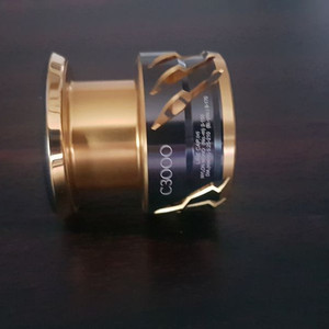 시마노 20트윈파워 C3000 보조스플