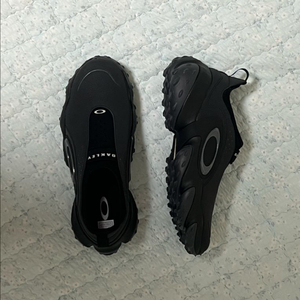 오클리 신발 엣지 아이콘 블랙