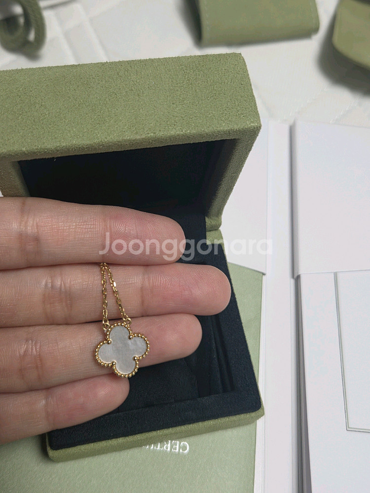 반클리프 아펠 빈티지 알함브라 목걸이 마더오브펄--0