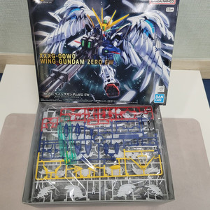 MGSD 윙건담제로EW 미개봉