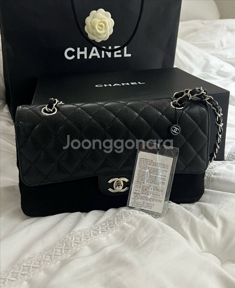 샤넬 클래식 미듐 은장 클미--0