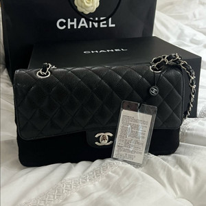 샤넬 클래식 미듐 은장 클미