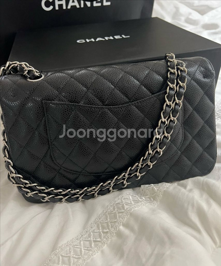 샤넬 클래식 미듐 은장 클미--1