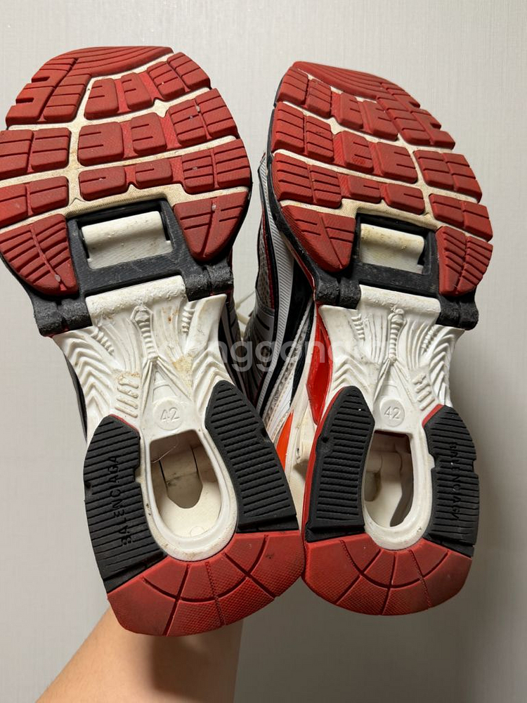 발렌시아가 엑스팬더 레드 실버 42사이즈--9