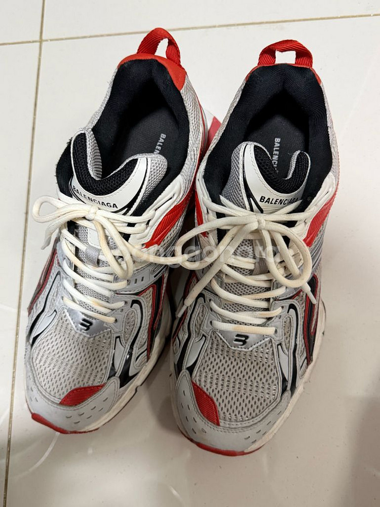 발렌시아가 엑스팬더 레드 실버 42사이즈--7