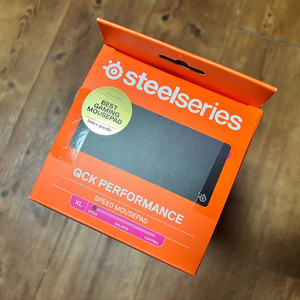 스틸시리즈 qck pro speed 장패드 판매합니다.