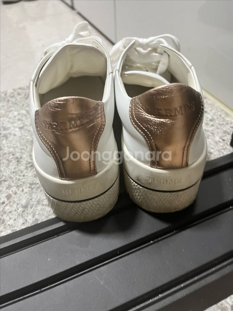 정품 에르메스스니커즈 230 36사이즈--2