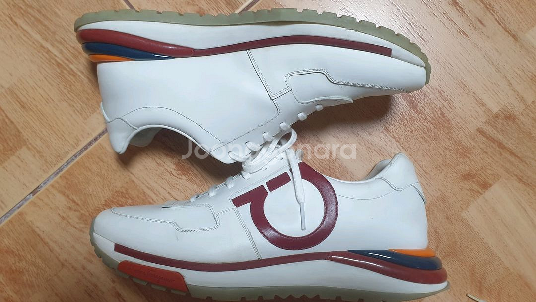 살바토레 페레가모 부루클린 42(265추천)--4