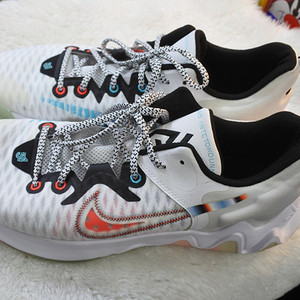 나이키 남성 임모탈리티 농구화 320