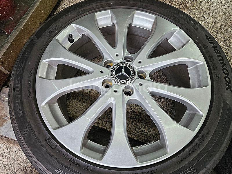 벤츠 W213 E클래스 익스클루시브 18인치 휠타이어--5