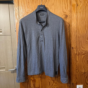 톰포드 헨리넥 니트 판매 합니다.