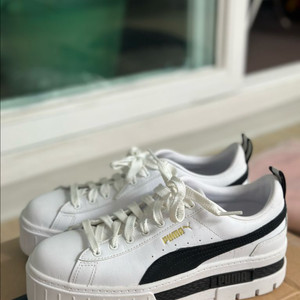 푸마 메이즈플랫폼 스니커즈 255사이즈 1회착용