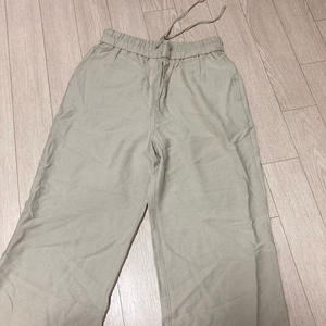 베이지색 밴딩 와이드 팬츠 바지