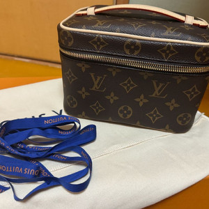 루이비통 니스 미니 새상품