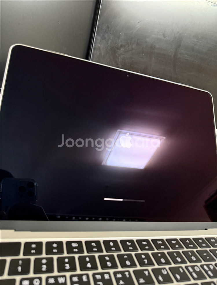 맥북 에어 m3 13인치 급처--1