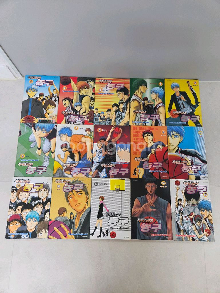 중고 만화책 쿠로코의 농구 30완 팝니다--0