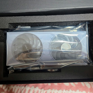 갤럭시 RTX 4060ti 8gb 화이트 팝니다