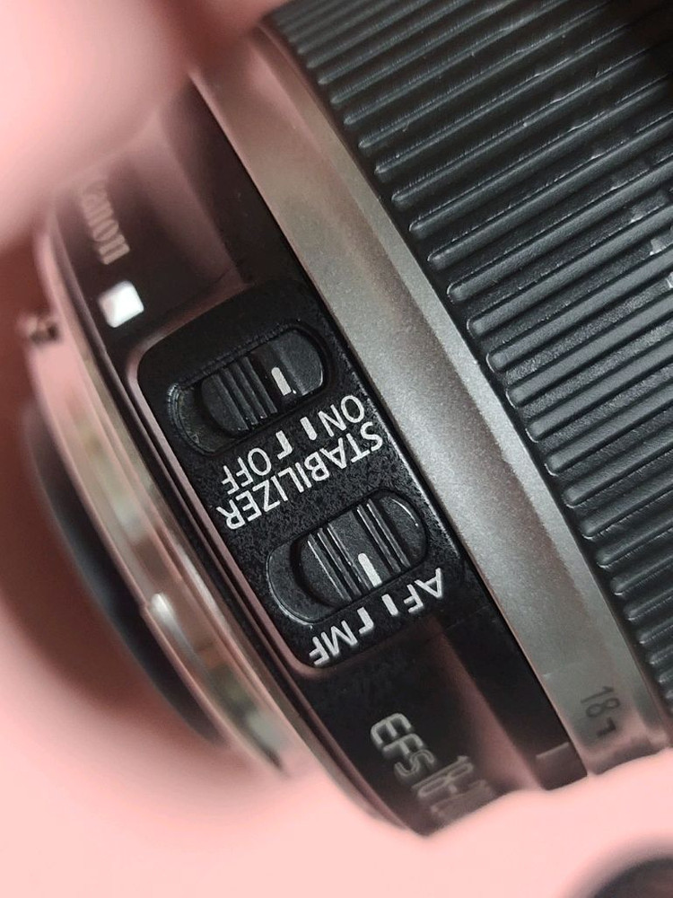 캐논 18-200 IS 정품후드 이미지