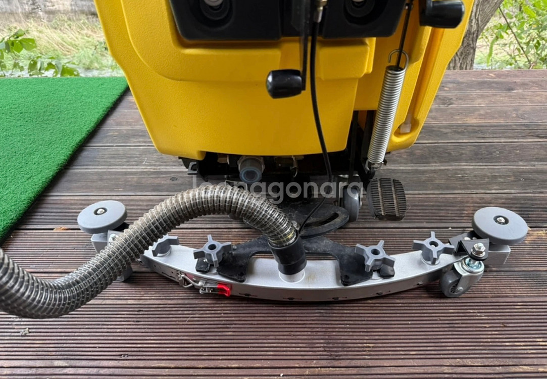 한양 보행식 습식 청소기 HY3L--2