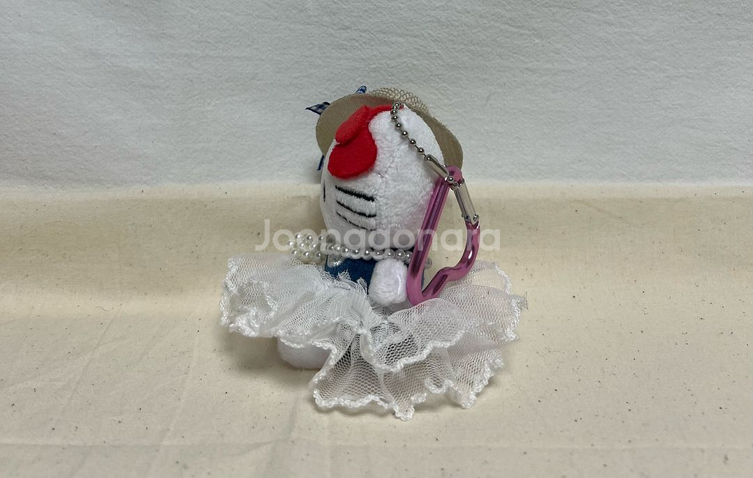 헬로키티 바캉스 밀짚 모자 레이스 진주 비즈 가방 키링--1