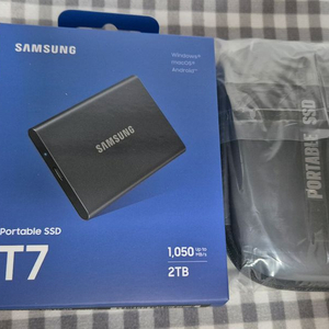 삼성전자 포터블 SSD T7 [2TB] 미개봉 정품