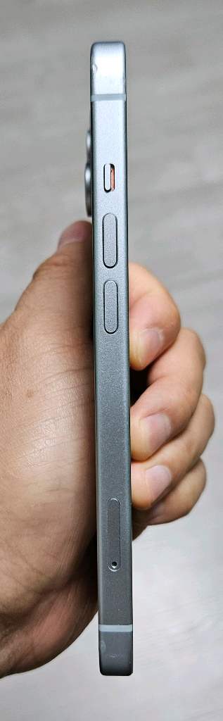 아이폰15 블루 128GB 싸게 팝니다.--5