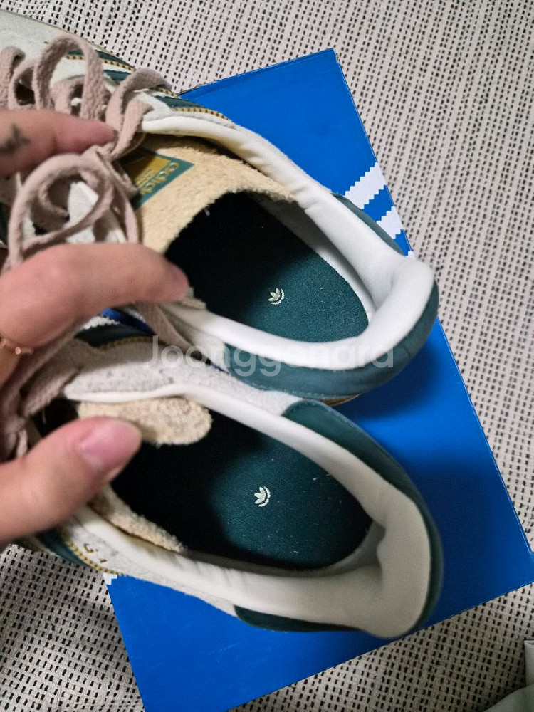 아디다스 가젤 볼드 235 그린 색상--4