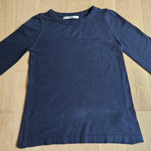 레니본 네이비 8부소매 레이스 니트