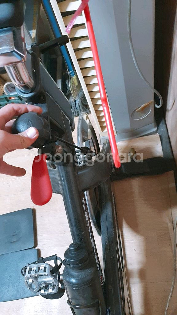 직거래) 실내자전거, 고무육각아령 12kg--4