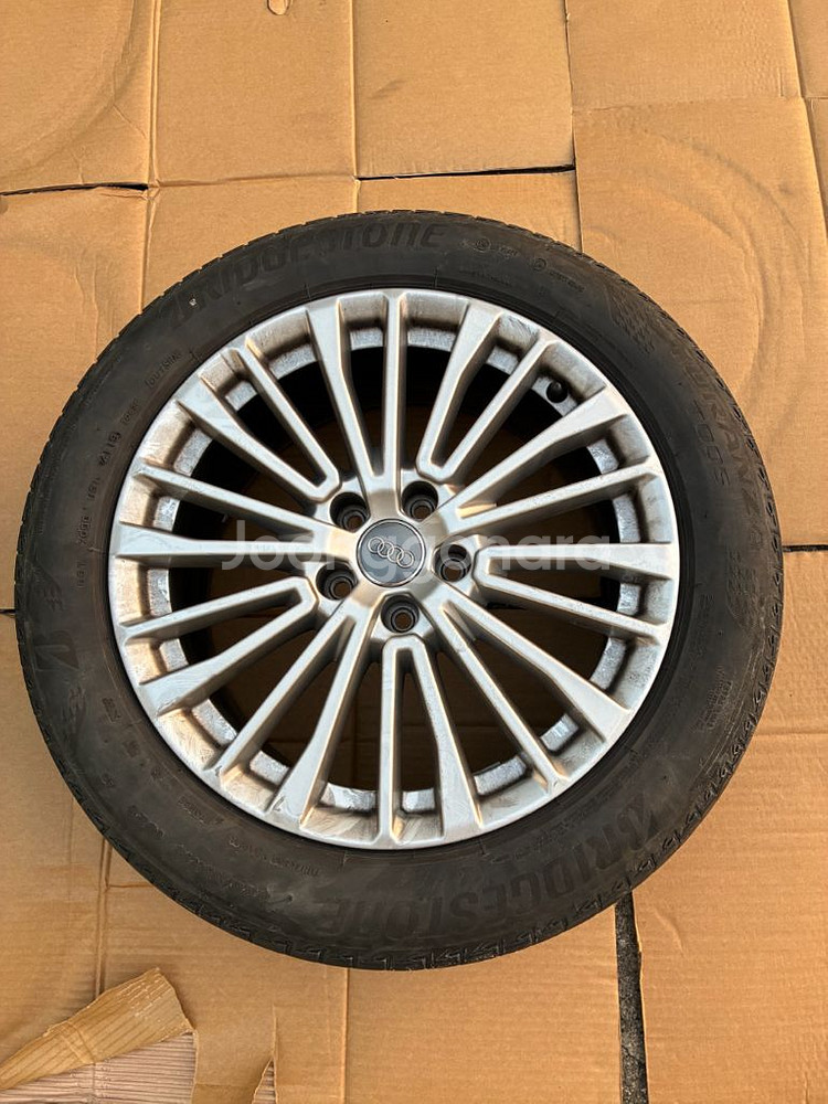 아우디 18인치 순정휠타이어 팜--0