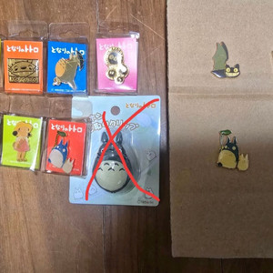 지브리스튜디오 정품 90년대 고전레어 토토로뱃지 11개