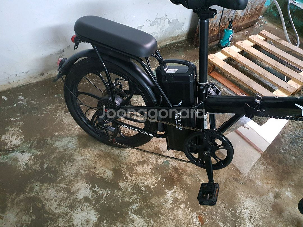 타이탄 전기자전거 판매합니다--3