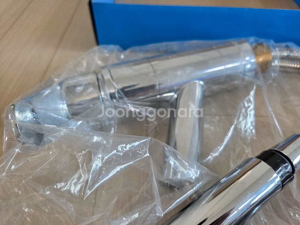 사용하기 편한 삼성워터스 주방용 혼합꼭지 분양합니다.--5