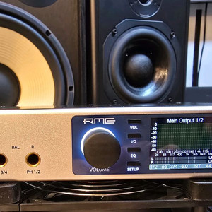 RME ADI-2 PRO FS 컨버터