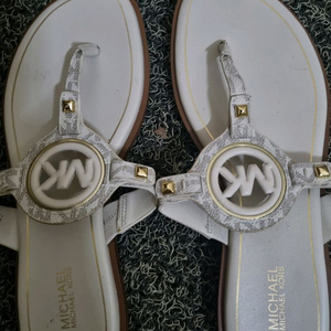 마이크코어스.토리버치 245 샌들 일괄