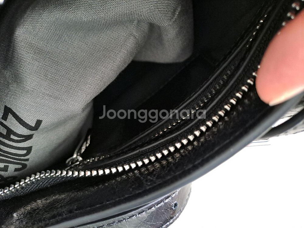 쟈딕앤볼테르 무디 써니백 크로스 숄더 새상품--8