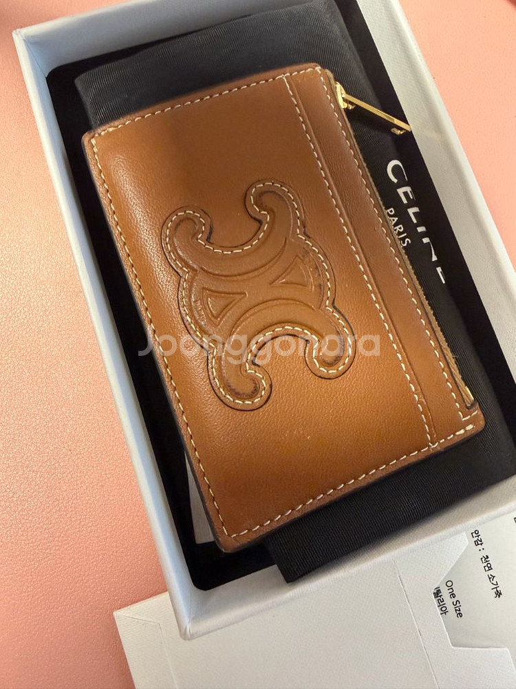 셀린느 트리오페 지퍼 카드지갑--1