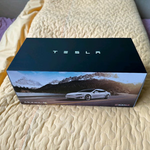 1:18 테슬라 모델S 다이케스트 새제품