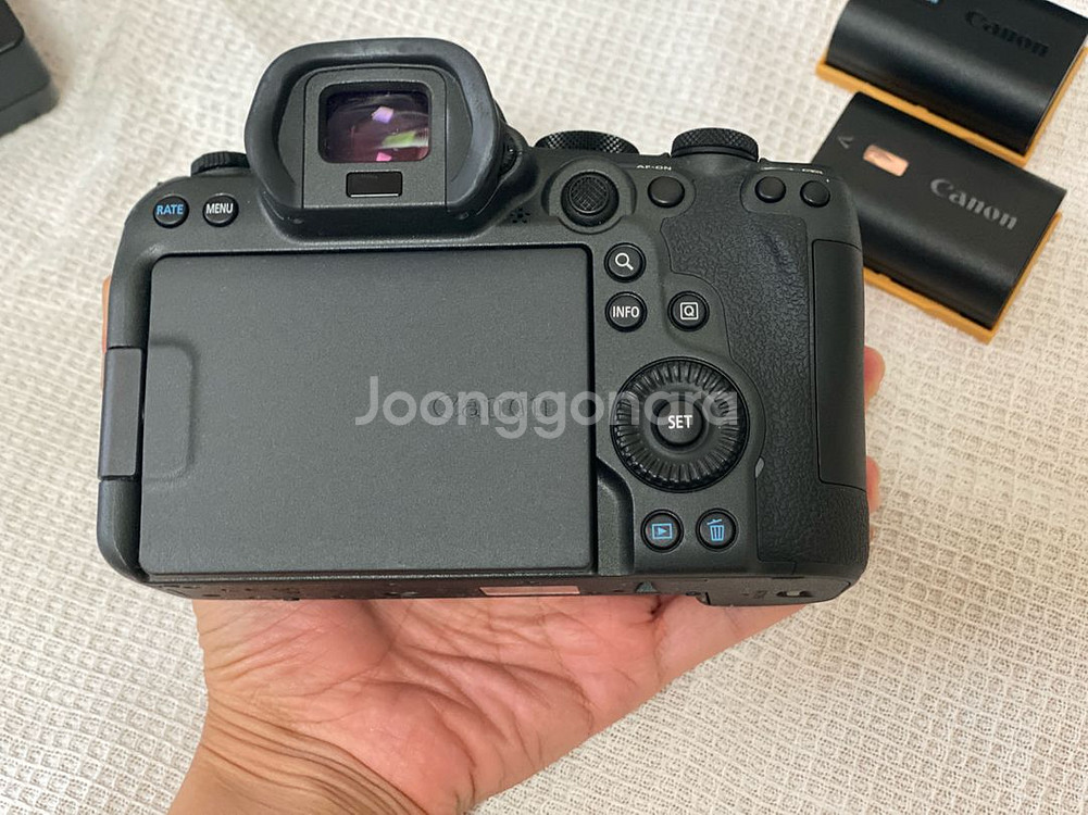 캐논 R6M2 + RF24-105 F4 풀박스 팝니다--4