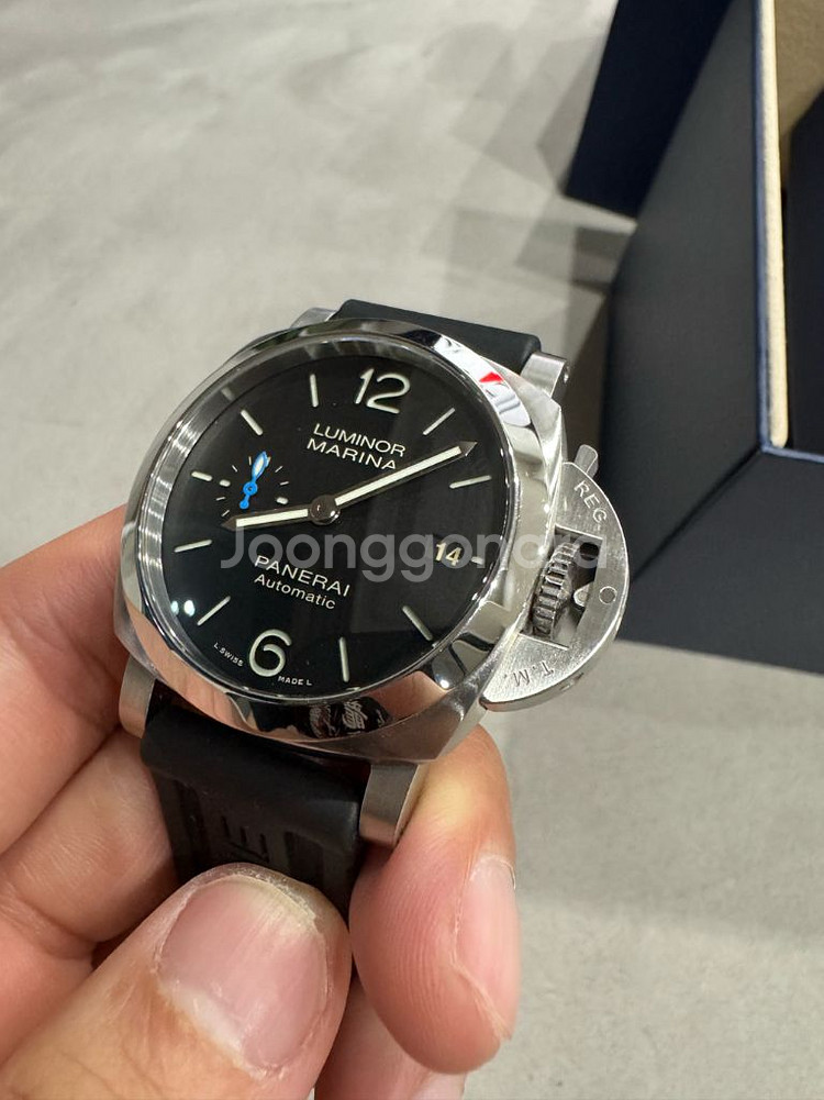 파네라이 루미노르 쿼란타 검판 pam1372 40mm--4