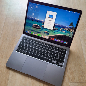 부산 맥북에어M1 8GB / 256GB 스페이스 그레이