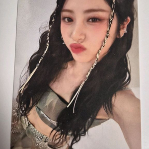 르세라핌 허윤진 엽서 나눔합니다
