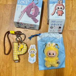 라부부 더 몬스터즈 내 마음속 비밀번호 P세트 2개