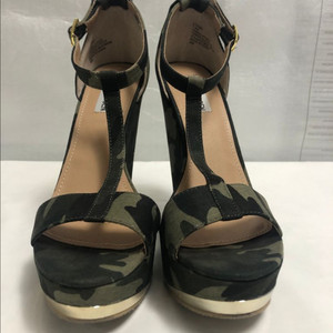 STEVE MADDEN 스티브매든 밀리터리 웨지힐