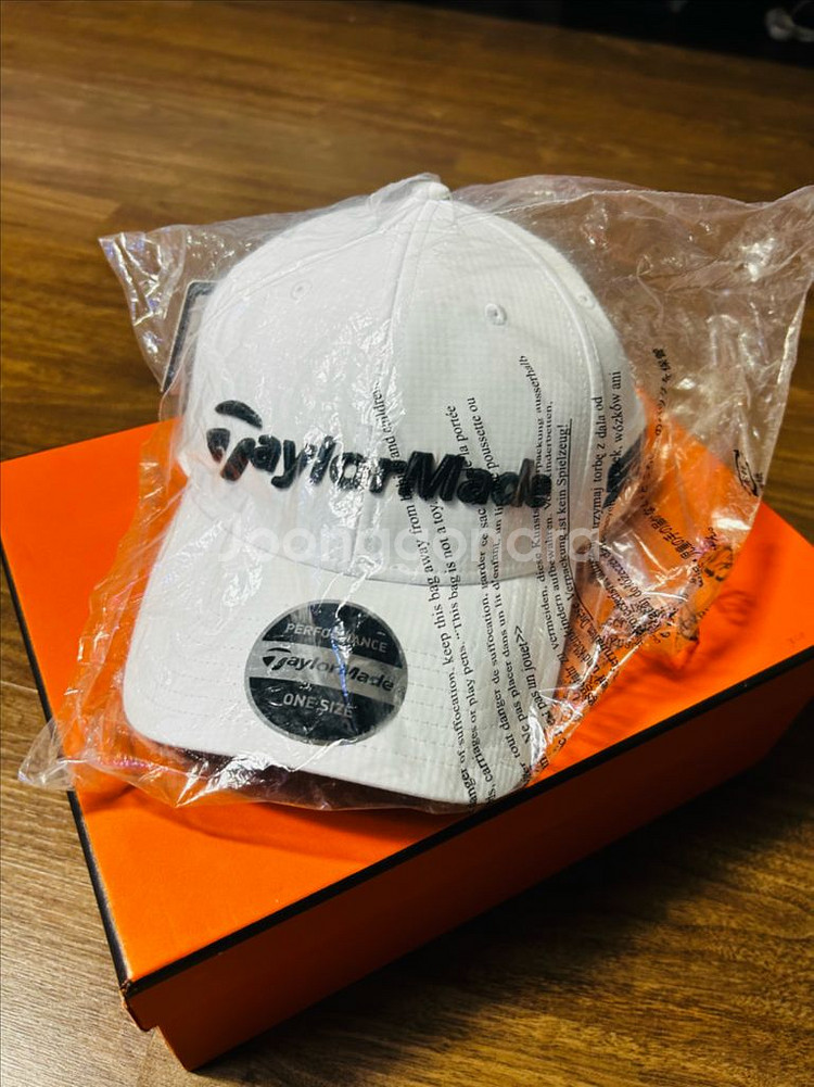 니트 썬캡 챙모자 판매합니다.--4