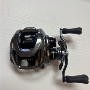 다이와 21스티즈 리미티드 sv tw 1000HL 배스