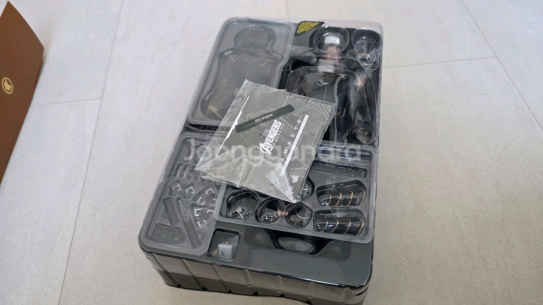 핫토이 어벤져스 호크아이 디럭스--1