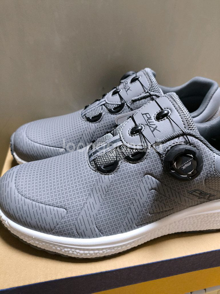 [(새상품)]다이얼 런닝화 265 운동화 프로월드컵--3